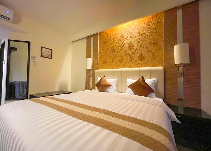 The Tandibayang & Hotel Legian (Bali)