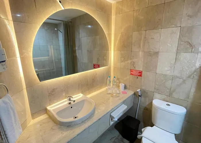 Hotel The Tandibayang & Legian (Bali)