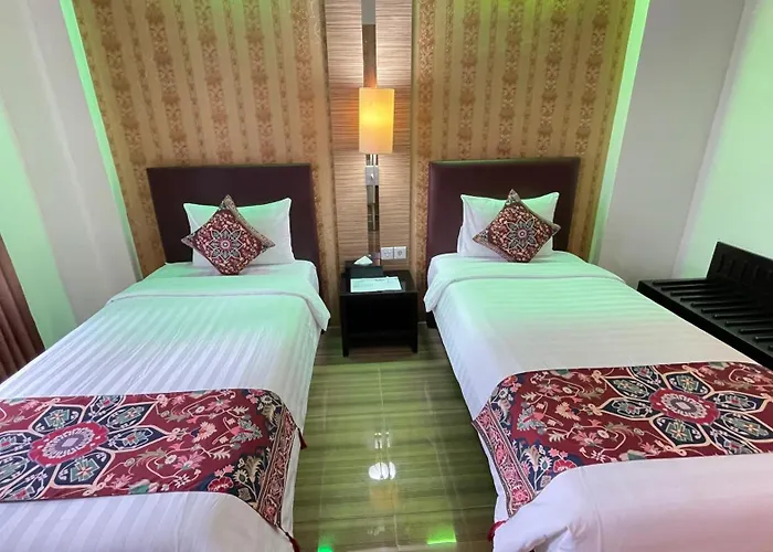 The Tandibayang & Legian (Bali)